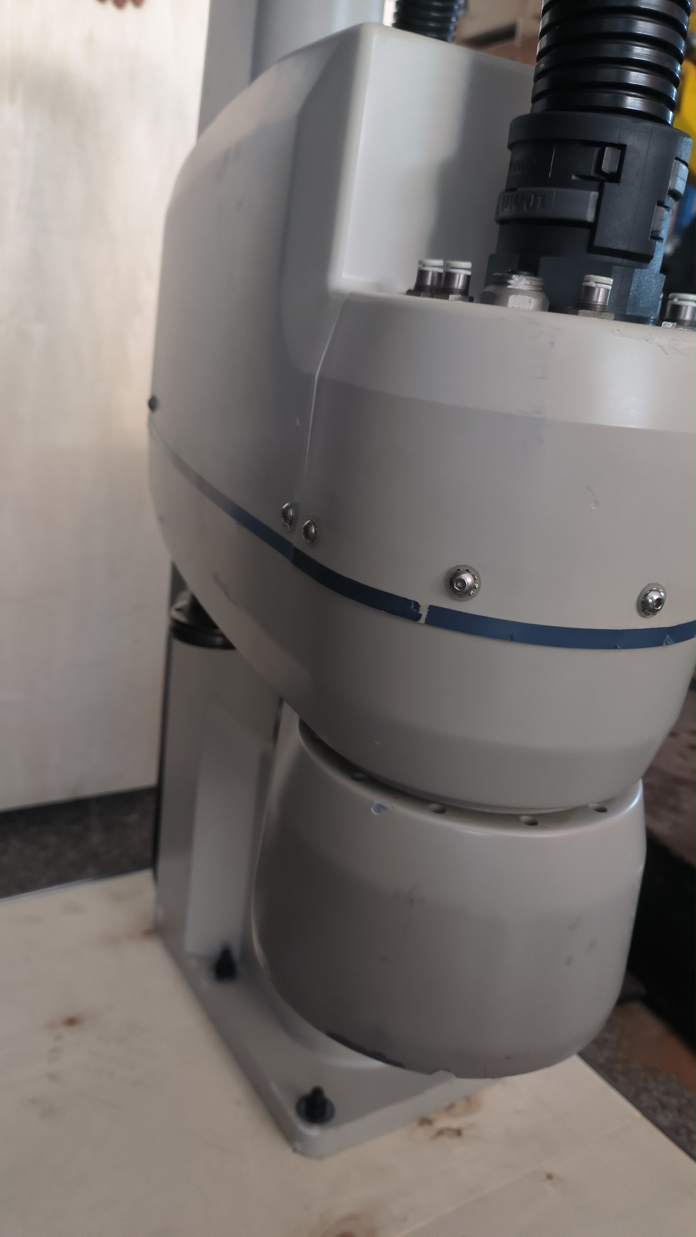 工業(yè)4軸Scara機(jī)器人5.5kg有效載荷600mm工作半徑